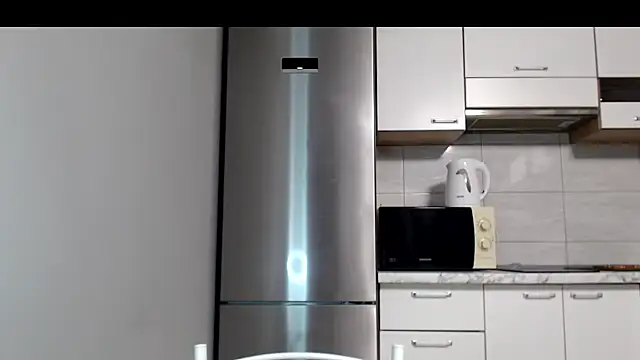 Snapshot of SierraSky_ chatting on June 22, 5:21 pm SierraSky online show from June 22, 5:21 pm