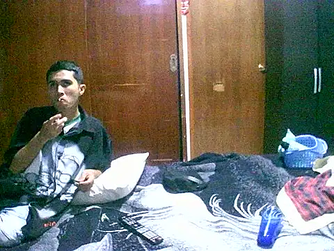 Snapshot of jperezofficial1 chatting on September 11, 7:52 am jperezofficial1 online show from September 11, 7:52 am