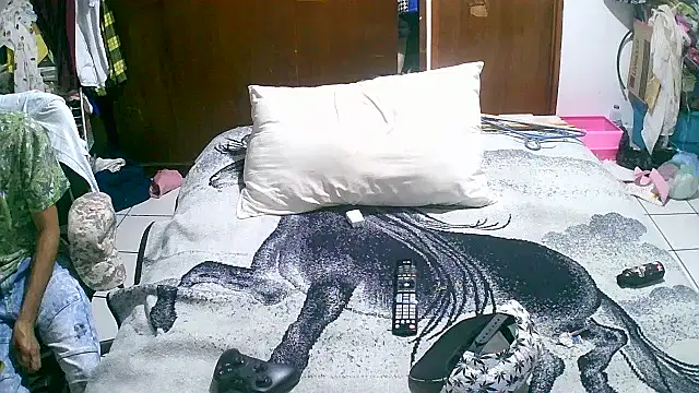 Snapshot of jperezofficial1 chatting on October 7, 4:31 am jperezofficial1 online show from October 7, 4:31 am