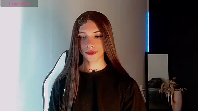 AdharaaMoon online show from December 30, 7:32 pm