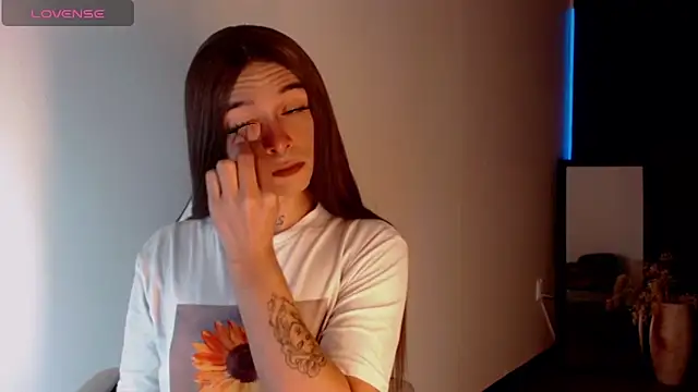 AdharaaMoon online show from January 2, 7:29 pm