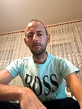 Snapshot of Cirkon1984 chatting on February 22, 4:09 pm Cirkon1984 online show from February 22, 4:09 pm