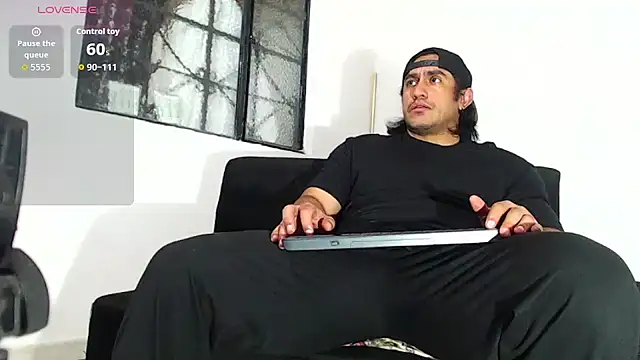 willian m777 online show from December 2, 4:18 am