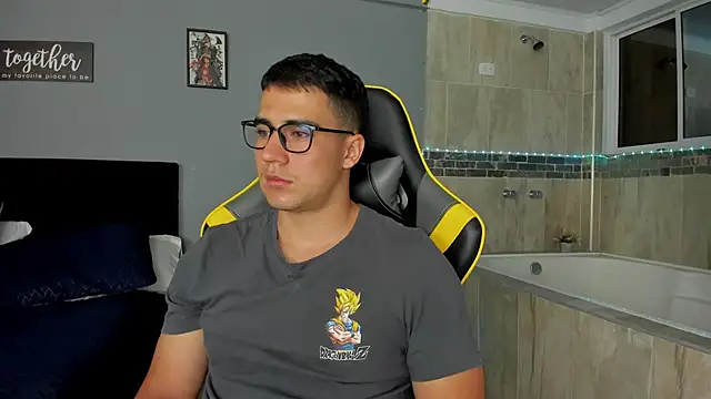 owengray2n online show from February 23, 2:40 am