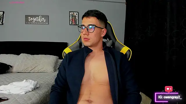 owengray2n online show from March 18, 2:47 am