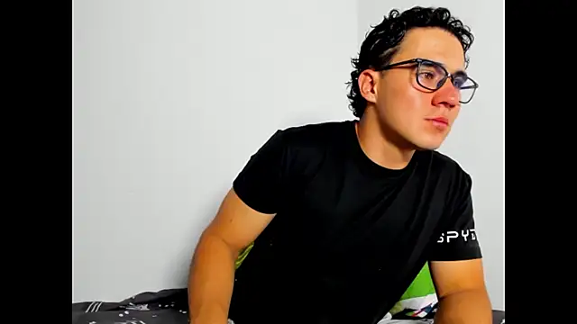 owengray2n online show from February 7, 3:43 am