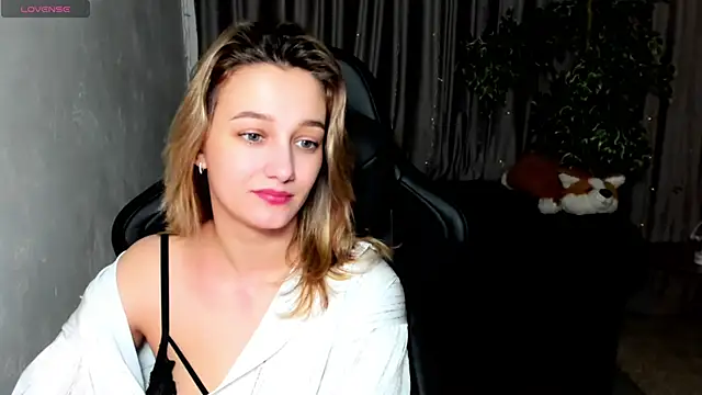 Sinty Noria online show from February 25, 4:14 am