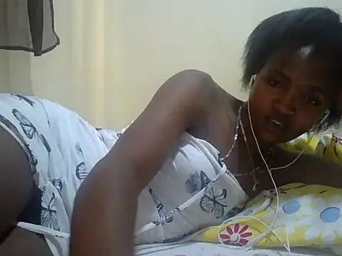 Snapshot of pretty_cool chatting on December 15, 12:28 pm pretty cool online show from December 15, 12:28 pm