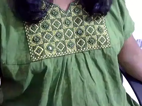 Snapshot of Vennela-1-Telugu chatting on February 8, 6:11 pm Vennela-1-Telugu online show from February 8, 6:11 pm