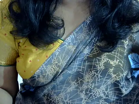 Snapshot of Vennela-1-Telugu chatting on March 1, 12:18 pm Vennela-1-Telugu online show from March 1, 12:18 pm