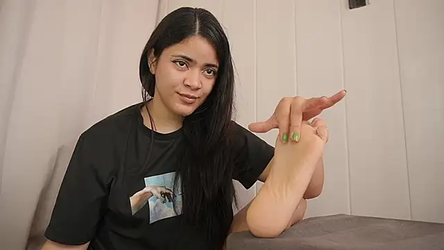 Feetgirl01 online show from January 19, 1:01 pm