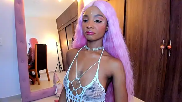 alikahouston4 online show from December 22, 3:25 am