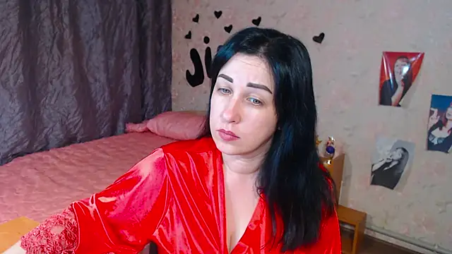 JillStevens online show from December 5, 7:17 am