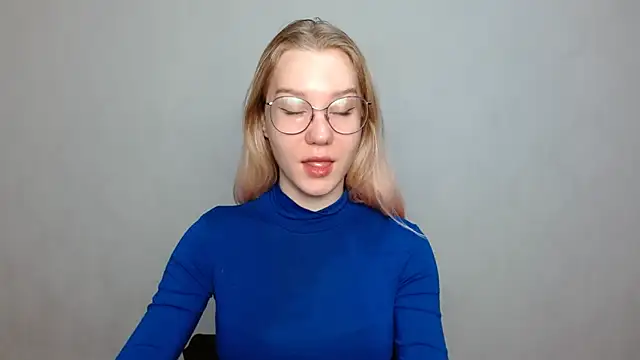 Snapshot of cindi_hot chatting on January 18, 9:34 am cindi hot online show from January 18, 9:34 am