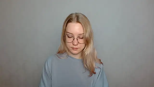 Snapshot of cindi_hot chatting on January 31, 9:16 am cindi hot online show from January 31, 9:16 am