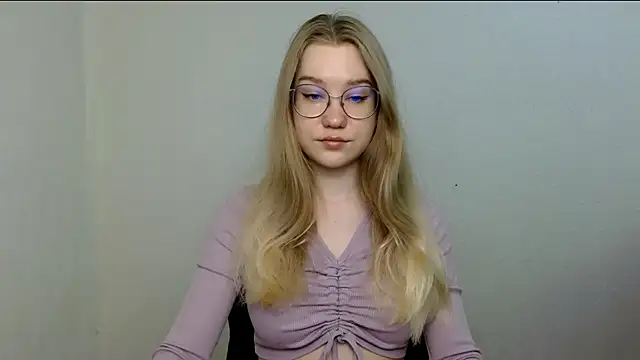 cindi hot online show from June 2, 10:28 am