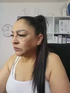 Gina Myers online show from May 28, 3:04 am