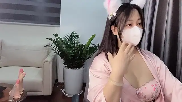 Bamboo Swetie online show from June 19, 2:21 pm