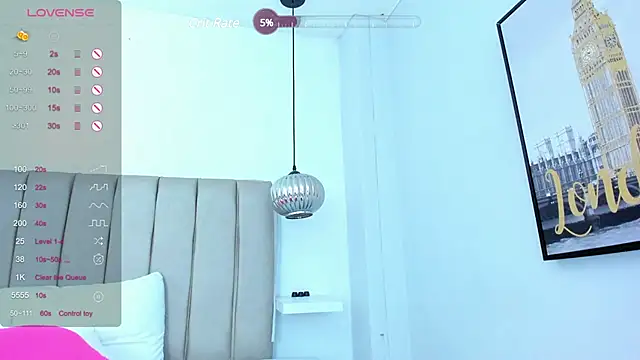 kareena basu online show from February 1, 10:34 pm