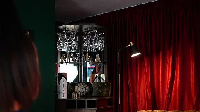 Evelyn Evyyy online show from March 9, 7:37 pm