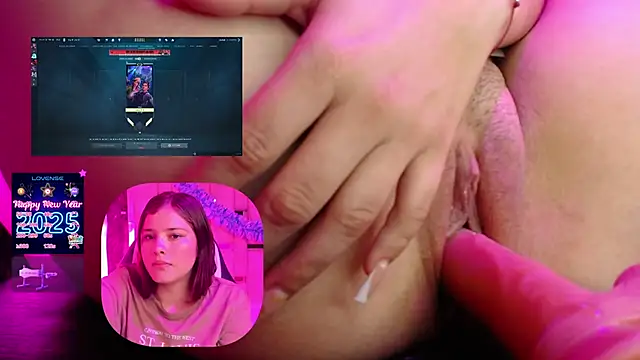 Trianna   online show from January 2, 5:07 pm