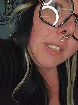 -BonnieBlack- online show from February 10, 8:07 am