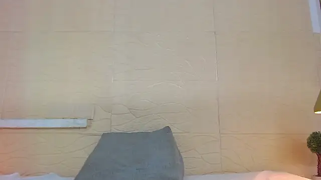 Shamiraa moore online show from December 6, 11:36 pm