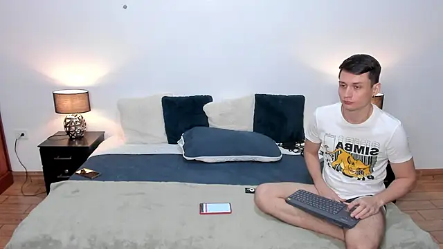 Luciano and Marlon online show from January 8, 1:31 pm