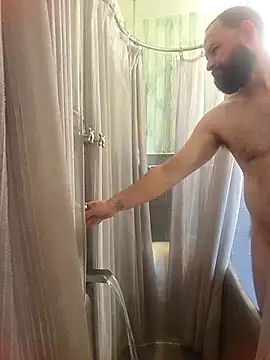 localwhtboyy online show from July 10, 8:22 pm