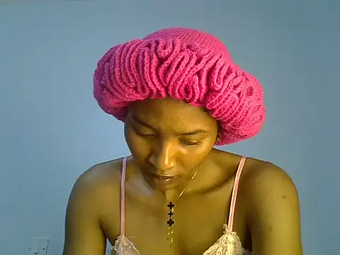 cute-alexis online show from November 23, 1:16 am