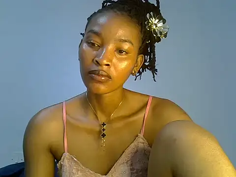 cute-alexis online show from November 28, 11:35 am