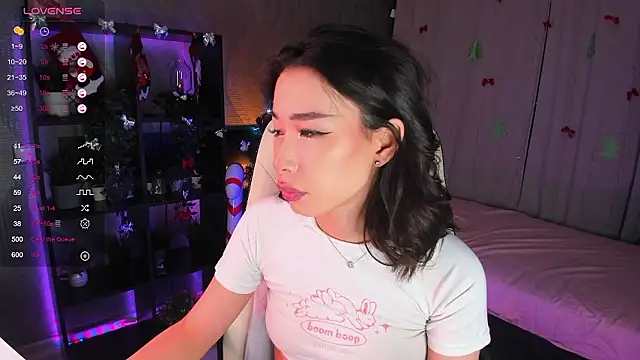 sensualily online show from January 8, 3:20 am