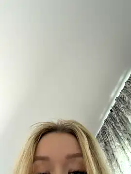 -RIVIERA- online show from November 23, 9:20 am