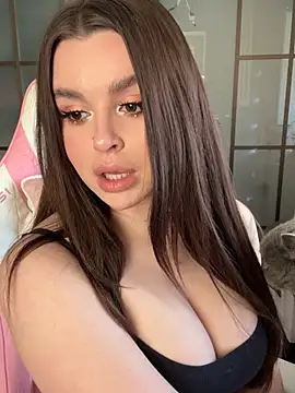 Chloe your Moyaz online show from February 15, 12:11 pm