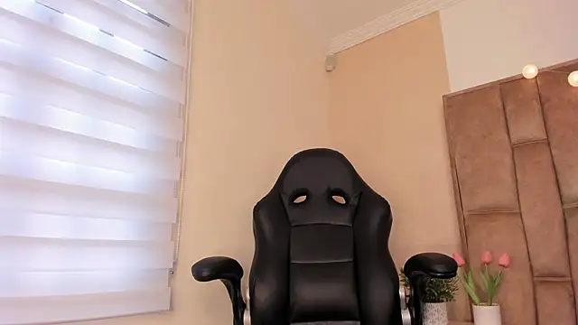 Esteff  o2 online show from March 7, 10:43 pm