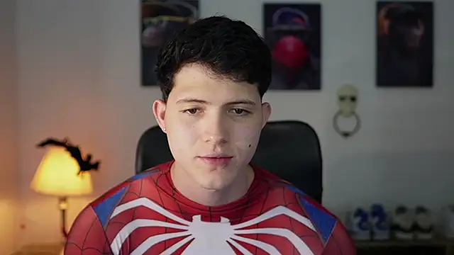 Snapshot of Hazzan_Velez chatting on November 1, 1:29 am Hazzan Velez online show from November 1, 1:29 am