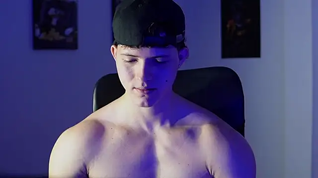 Snapshot of Hazzan_Velez chatting on November 29, 6:33 pm Hazzan Velez online show from November 29, 6:33 pm