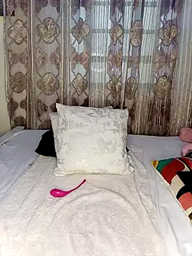 Cherriikenzie online show from February 19, 12:00 pm