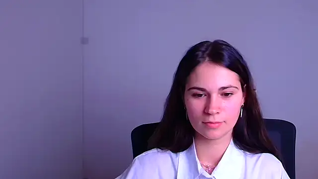 Snapshot of Loon_Amore chatting on January 4, 10:24 pm Loon Amore online show from January 4, 10:24 pm