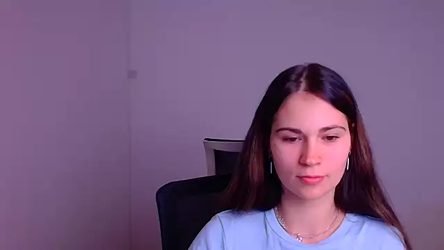Snapshot of Loon_Amore chatting on January 7, 7:38 pm Loon Amore online show from January 7, 7:38 pm