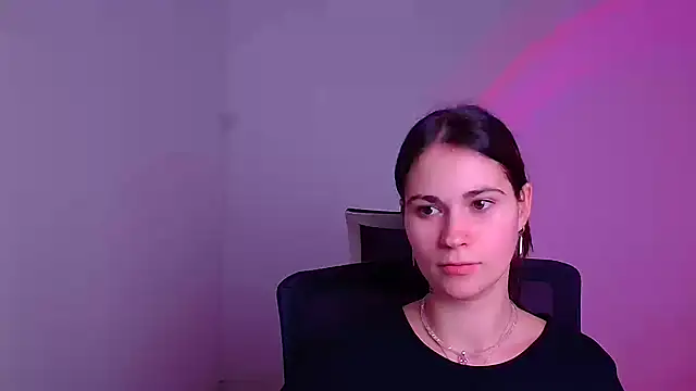 Snapshot of Loon_Amore chatting on January 20, 10:37 pm Loon Amore online show from January 20, 10:37 pm