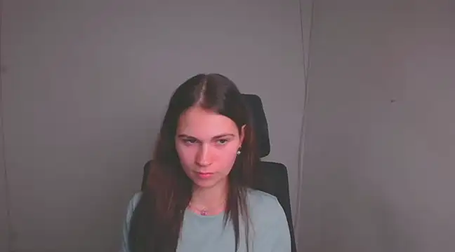 Snapshot of Loon_Amore chatting on January 28, 10:56 pm Loon Amore online show from January 28, 10:56 pm