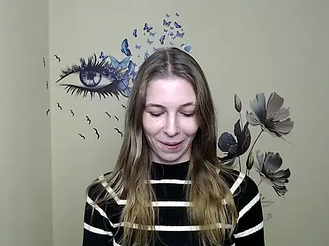 StrangerGi online show from December 12, 11:18 am