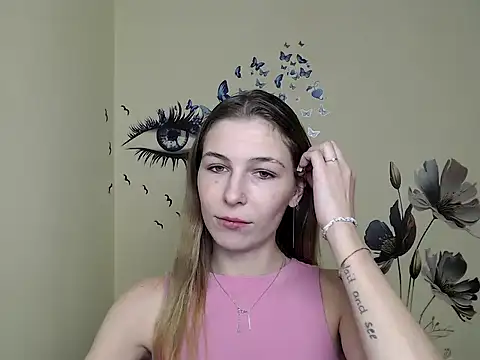 StrangerGi online show from December 16, 1:11 pm