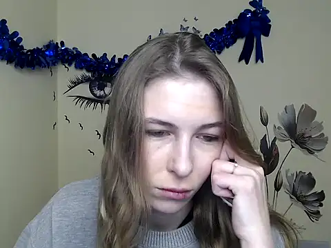 StrangerGi online show from January 4, 1:10 pm