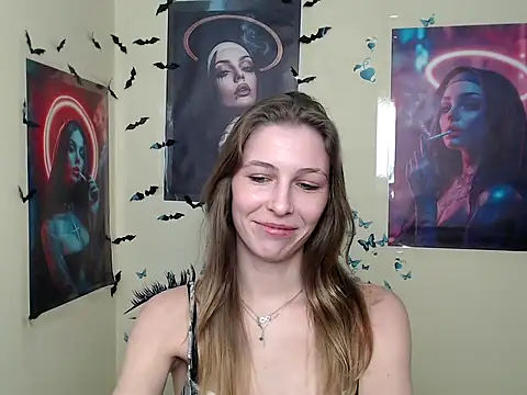 StrangerGi online show from March 8, 10:22 am