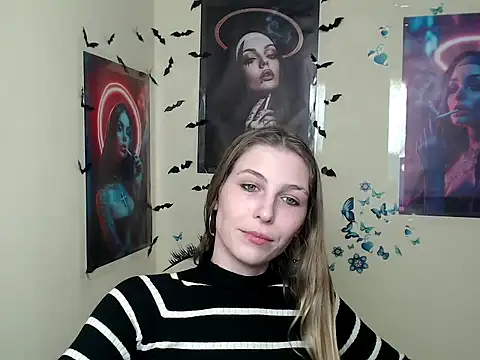 StrangerGi online show from March 13, 3:50 pm