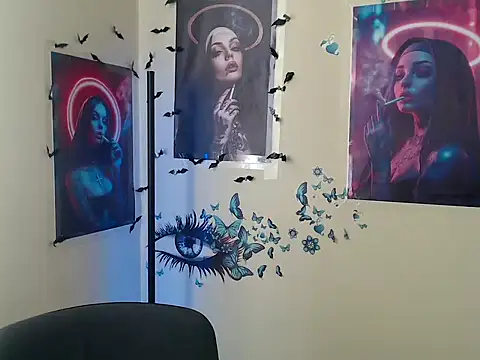 StrangerGi online show from September 14, 6:23 am