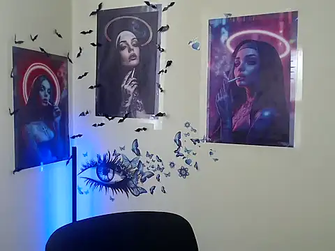 StrangerGi online show from November 7, 6:57 am