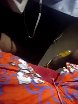 Snapshot of SashaahXXX chatting on February 19, 9:00 pm SashaahXXX online show from February 19, 9:00 pm